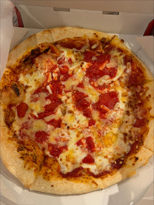 PIZZA HUT Edogawabashi Branch 사진 4