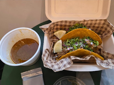 NEAT STUFF Birria Taco Stand (ﾆｰﾄｽﾀﾌ) ビリアタコス 高田馬場 사진 3