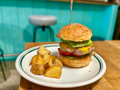 Chillax Burgers＆Wine 사진 4