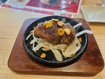 ステーキ&ハンバーグ IZAKAYA 사진 3