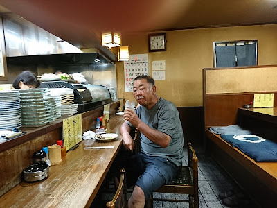 炭焼焼鳥 いろり 사진 4