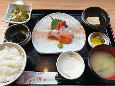 話食 よし 五反田 사진 4