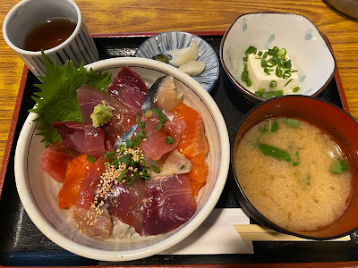 まる 사진 3