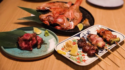 炭火焼酒場 ワラテル 사진 2