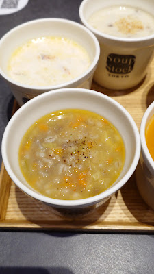 Soup Stock Tokyo Naka-Meguro Shop 사진 2