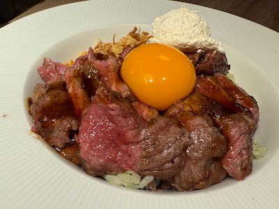 ステーキライスとカレーの店 センタービーフ 新宿3丁目店 사진 4