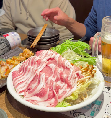 豚◯商店 AISHI 新宿総本店 사진 2