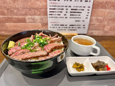 カレーショップ エチゴヤ 사진 3