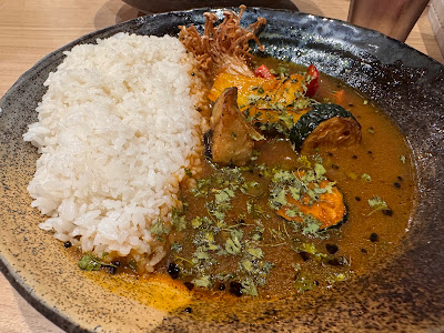 カレーノトリコ新橋出張所 사진 4