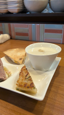 BISTRO Foyer 사진 2