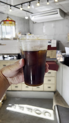 IRON COFFEE ROASTERY 사진 2