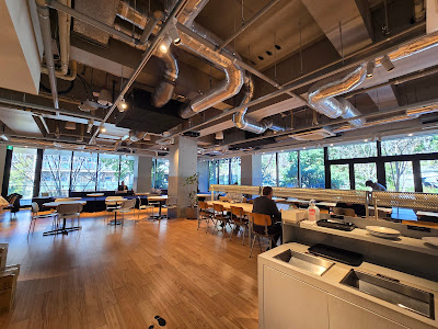 DEAN & DELUCA Tokyo College of Music Nakameguro.Daikanyama Campus Shop 사진 4