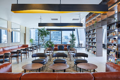 TSUTAYA BOOKSTORE Shibuya Scramble Square 사진 3