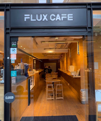 FLUX CAFE 사진 3