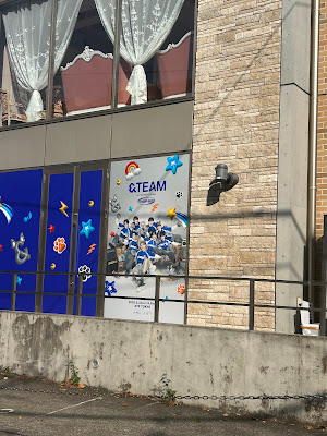 XYZ POP-UP 사진 3