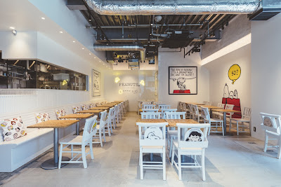 PEANUTS Cafe SUNNY SIDE kitchen 사진 2