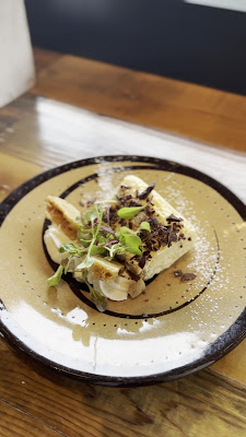 Q CAFE by Royal Garden Cafe 사진 2