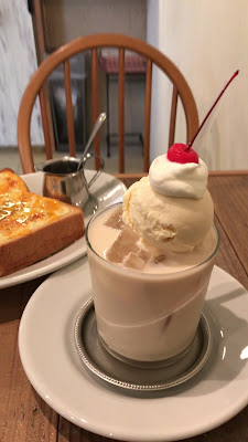 THOUSAND COFFEE 사진 2