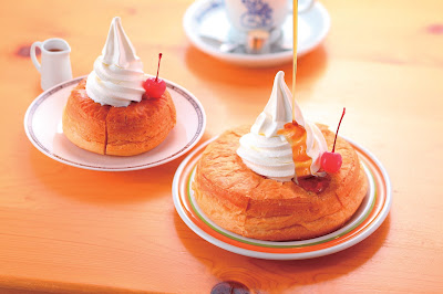 Komeda's Coffee Shinjuku Yasukuni-dōri 사진 3