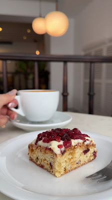 DILL COFFEE PARLOR 사진 2