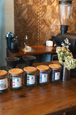 AKHA AMA COFFEE ROASTERY 사진 2