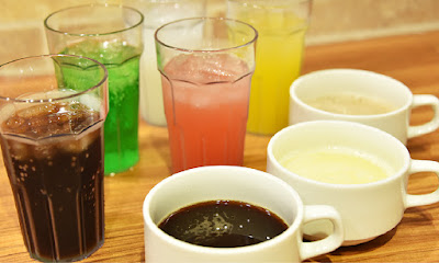 Manga cafe Geragera Asakusa shop 사진 3