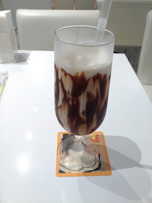 Maid Cafe Entry 사진 4