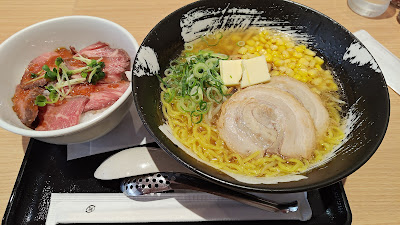Blue Sky Dining 사진 3