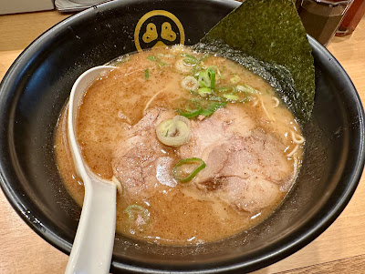 TOKYO Tonkotsu BASE MADE by IPPUDO Osaki 사진 4
