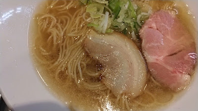 中華そば 瀧壺 用賀店 사진 3