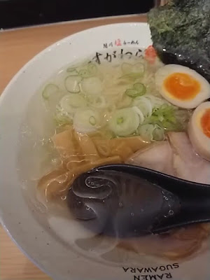 아사히카와시오라멘 스가와라 닌교초텐 사진 2
