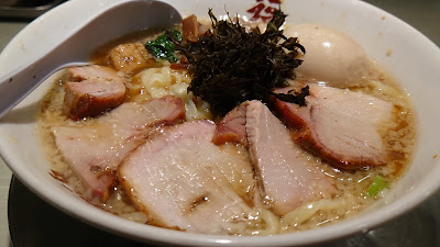 背脂中華そば福鳳 荻窪店 사진 2