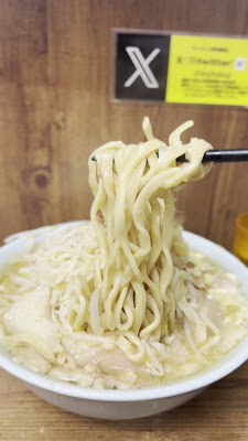 Ramen Jiro Ikebukuro East Exit 사진 2
