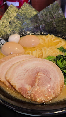 Yokohama Iekei Ramen Ikebukuro 사진 2