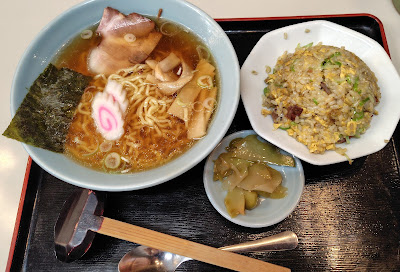 ラーメンロッジ 사진 5