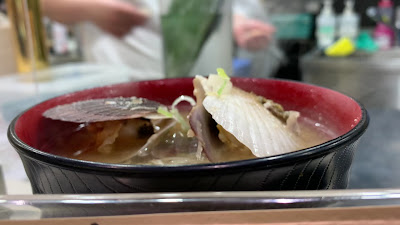 Stand-and-Eat Sushi Nemuro Hanamaru 사진 2