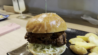 バーガーバル ダンディ たまプラーザ 사진 2