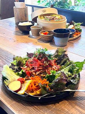 cafe&dinerサボるイヌ 사진 3