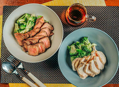 たっぷりタンパク肉とブロッコリー生活 赤坂店 사진 2