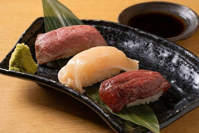 鳥すき焼きと肉刺し 吉祥寺和っ家 사진 5