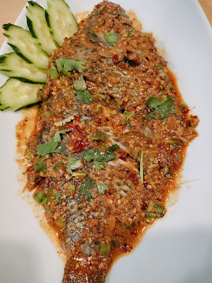 Hka Hku (カ クウ)サヤカ Asian restaurant 사진 3