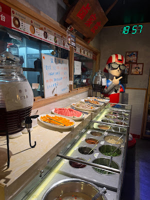 四川火鍋しゃぶしゃぶ専門店 賢合庄 사진 3
