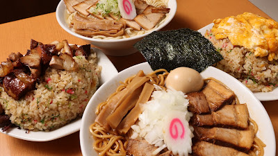 自家製熟成麺 吉岡 目白総本店 사진 3