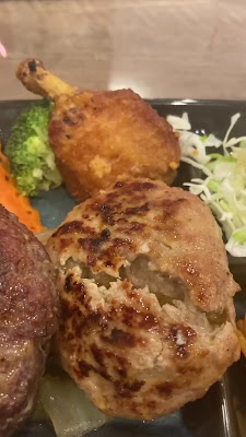 炭火焼ハンバーグ専門店 Burg Fun 사진 2