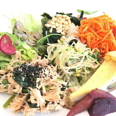厳選健茶と自養旬菜 イスルク 사진 2