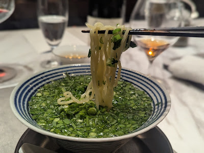 ON the TABLE CHINESE 사진 5
