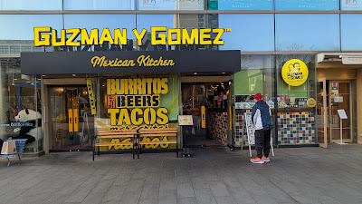Guzman y Gomez 青山 사진 3