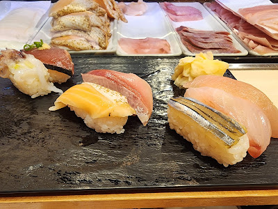 Sushi Uogashinihonichi Kasumigasekiiino Bldg. Ten 사진 4