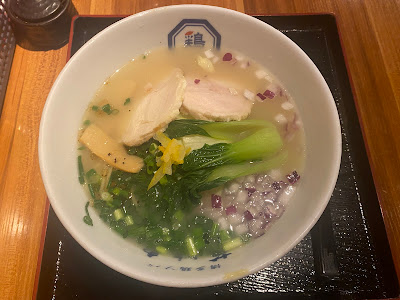 Hanamidori Hakata niwatori soba - Shinjuku Mitsui Building 사진 4