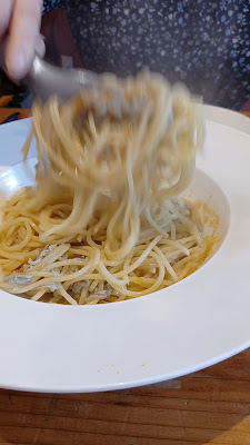 Chama Chama 사진 3